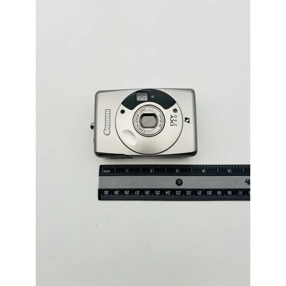 Canon ixy 230